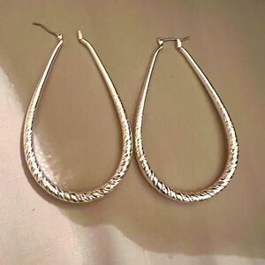 Women’s pierced ear earrings